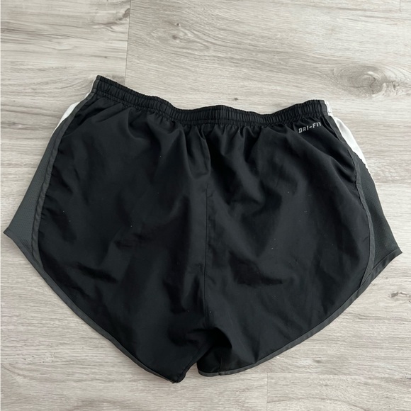 Nike dri-fit running shorts - Picture 5 of 5
